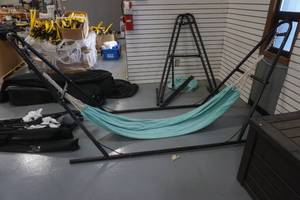 lot 371 image: hammock