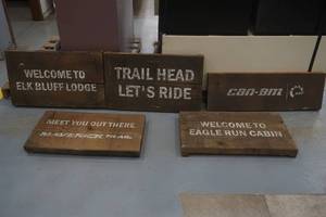 lot 382 image: wood sign
