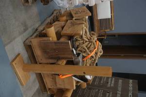 lot 384 image: fencingrope