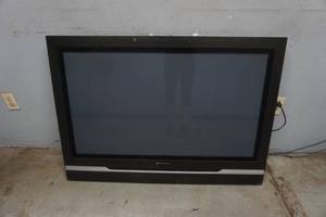 lot 392 image: tv