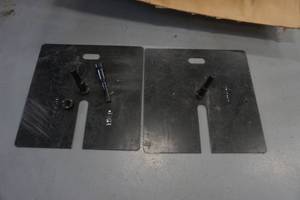 lot 413 image: pole stand bases
