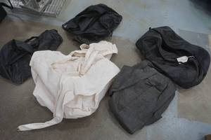 lot 422 image: bags & canopy