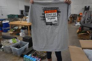 lot 436 image: mens t-shirts