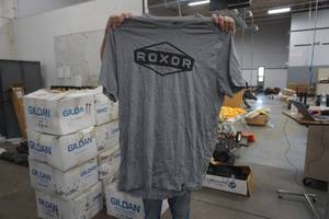 lot 456 image: mens t-shirt