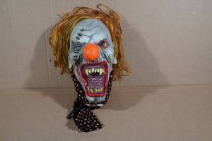 lot 1D image: Latex Insane Clown Killer Halloween Dcor