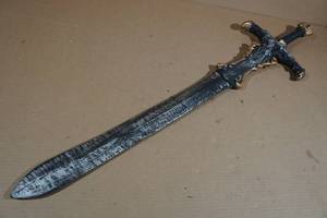 lot 21 image: Halloween Costume Accessory Sword