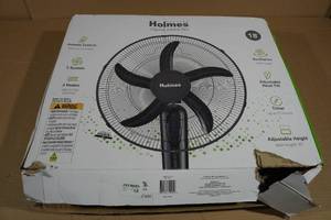 lot 65 image: Holmes 18 Digital Fan