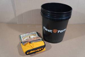 lot 119 image: Bucketboss Stacker Pockets with Bucket