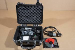 lot 124 image: Cummins QuickCheck Analyzer QC5200