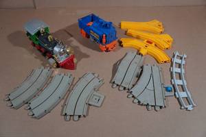 lot 157 image: Toy Train Set