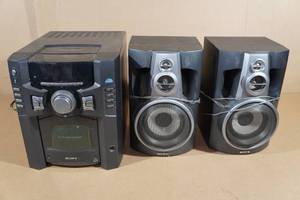 lot 170 image: Sony 60 CD Stereo Bookshelf System