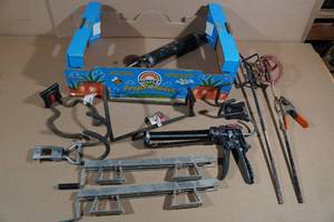 lot 203 image: Assorted Drywall Tools
