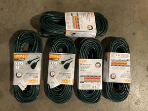 lot 10 image: Lot of HDX 60 ft. 163 Extension Cord, Green Customer Returns See Pictures