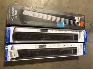 lot 30 image: Lot of Assorted Tall Standing Fans Various Models and Conditions  Customer Returns See Pictures