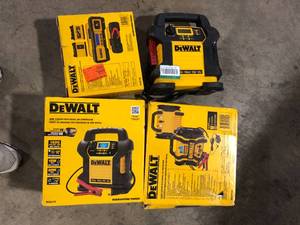 lot 37 image: Lot of Assorted Dewalt Portable Power Stations Various Models and Conditions  Customer Returns See Pictures
