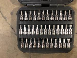 lot 7 image: Husky 38 in. Drive Master Bit Socket Set (37-Piece)    Customer Returns See Pictures