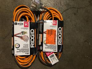 lot 50 image: Lot of 25 ft. Contractor Grade IndoorOutdoor Multi-outlet Extension Cord Customer Returns See Pictures