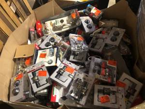 lot 52 image: Gaylord of Assorted Door Handles and Locks Various Models and Conditions Customer Returns See Pictures
