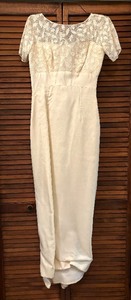 lot 84 image: Elegant Vintage Wedding Dress