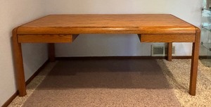 lot 101 image: Vintage Wooden Desk
