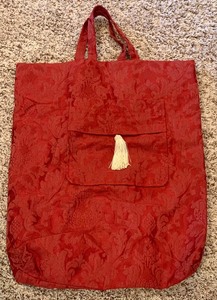 lot 115 image: Extra Large Asian Tote Bag