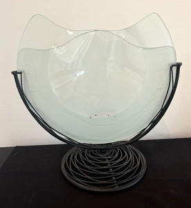 lot 174 image: Gorgeous Glass and Metal Vase