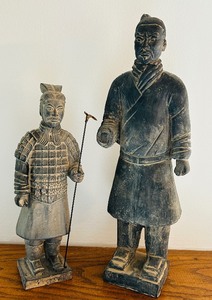 lot 128 image: Vintage Chinese Terracotta Army Statues