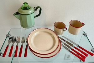lot 133A image: Vintage Kitchen Lot