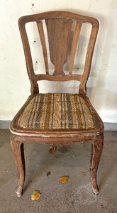 lot 213 image: Vintage Chair