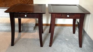 lot 31 image: Two Stunning Side Tables