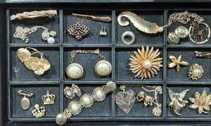 Lot Of Jewelry Brooches, Pins, Necklaces, Earrings