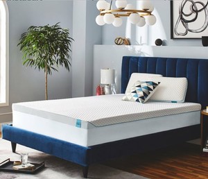 lot 187 image: Serenity by Tempur-Pedic 3 Inch Mattress Topper, Soft Feel, KING