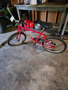 Vintage Huffy USA Racing Bike