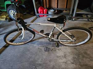 1980s Murray Street Bike