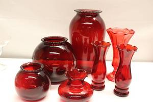 lot 58 image: Collection of Red Glass Vases and Bowls