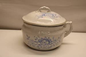 lot 60 image: Antique Ceramic Chamber Pot with Lid and Blue Floral Design