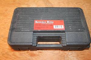 lot 147 image: Service Kits 5 Ton Gear Puller Set