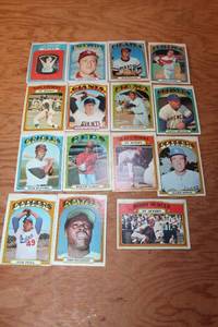 lot 193 image: Vintage Baseball Card Collection - Set of 15 Cards (1970s)