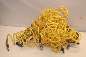 lot 232 image: Assortment of Yellow Air Hoses and Nozzles - Various Lengths