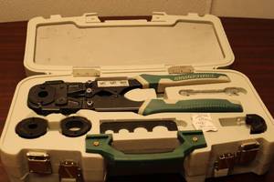 lot A-467 image: Masterforce PEX Multi-Head Crimp Tool Kit - Complete Set with Case