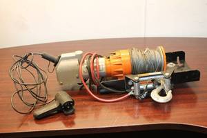 lot A-258 image: Used Electric Winch - 12V DC - 3000 lbs Capacity