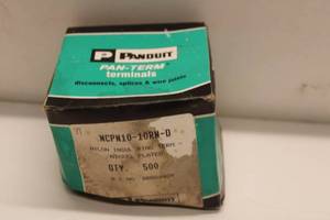 lot 298 image: Box of 500 Panduit Nylon Insulated Ring Terminals - Nickel Plated