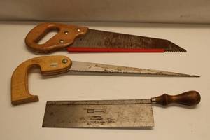lot 303 image: Group of 3 Vintage Hand Saws - Sears Craftsman