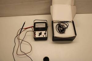 lot 336 image: Mura Meter Multifunctional Analyzer with Accessories