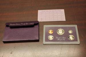 lot C-360 image: 1987 United States Proof Coin Set - Complete with Original Packaging
