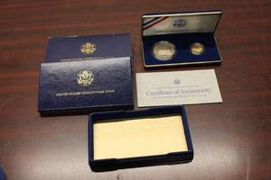 lot C-370 image: Collection of United States Constitution Coins with Certificate of Authenticity