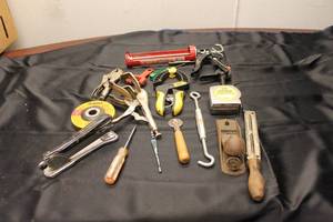 lot 511 image: Assortment of Hand Tools - Clamps, Screwdrivers, Tape Measure, and More