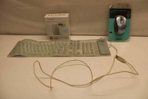 lot 513 image: TP-Link Portable Wireless Router with Silicone Keyboard and Logitech Compact Wireless Mouse