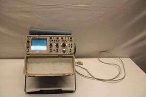 lot A-516 image: Tektronix 2335 100MHz Oscilloscope with Accessories