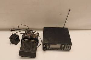 lot A-543 image: Uniden Bearcat BC-780HLT TrunkTracker III Scanner with AMFM Portable Receiver